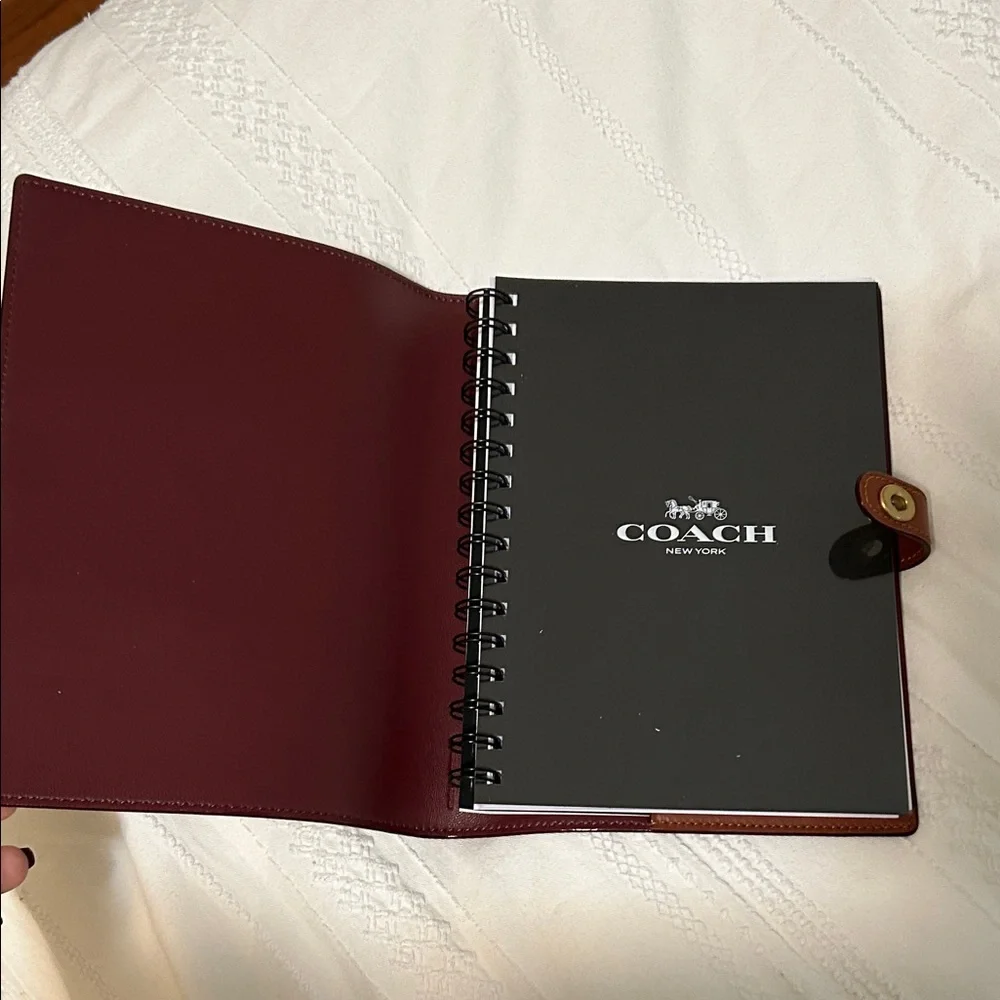 Coach Notebook in Signature Canvas with the Holiday Train motif - Picture 2 of 8